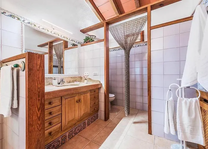 Villa Rafalet, By Renthousing Pollença