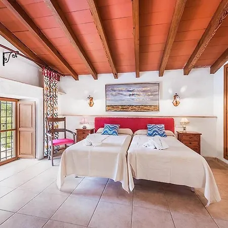 Willa Rafalet, By Renthousing