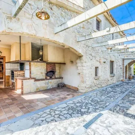 Rafalet, By Renthousing Pollensa