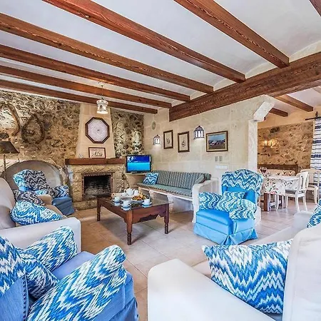 Rafalet, By Renthousing * Pollença