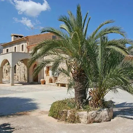 Willa Rafalet, By Renthousing